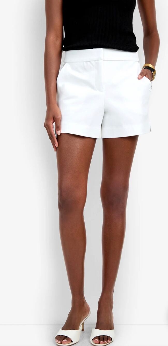 Trina Turk Corbin White Stretch Cotton Tailored Shorts Size 12 Resort NWT